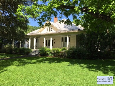 810 W San Antonio St, San Marcos, TX 78666 - photo 4