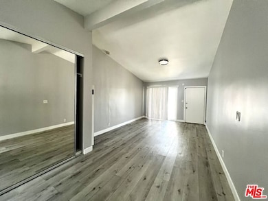 4025 Palmyra Rd unit 1, Los Angeles, CA 90008 - photo 4