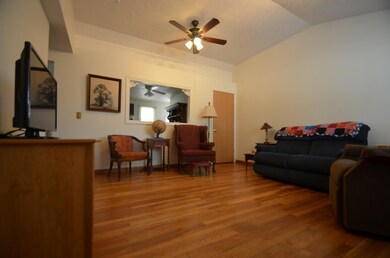 3708 W Shirley St, Columbus, OH 43228 - photo 5