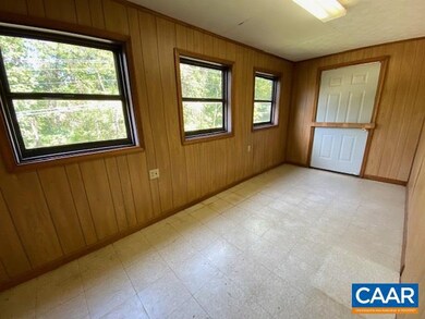 161 Old Hermitage Rd, Waynesboro, VA 22980 - photo 7