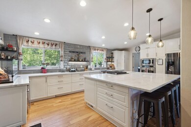34-web-or-mls-3798-leonard-rd