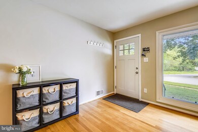 13210 Turkey Branch Pkwy, Rockville, MD 20853 - photo 3