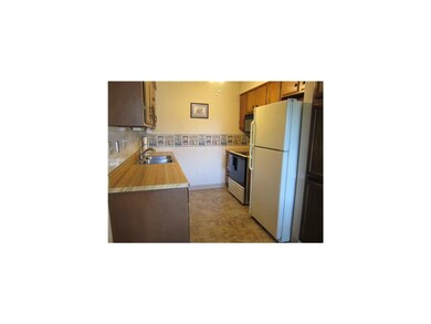 Kitchen. Appliances Stay