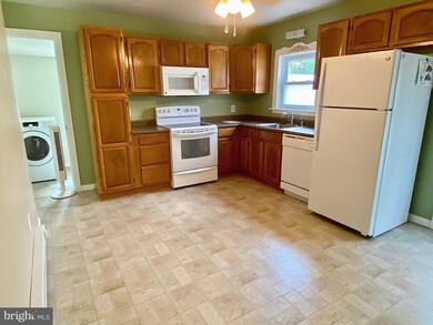 419 Broad St, Ashland, PA 17921 - photo 7