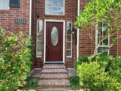 14322 Village Birch St, Houston, TX 77062 - photo 2