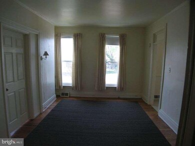 19 E North St, Waynesboro, PA 17268 - photo 6