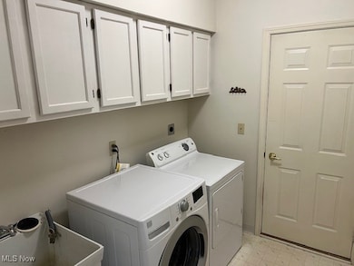 23155 Wainwright Terrace, Olmsted Falls, OH 44138 - photo 3