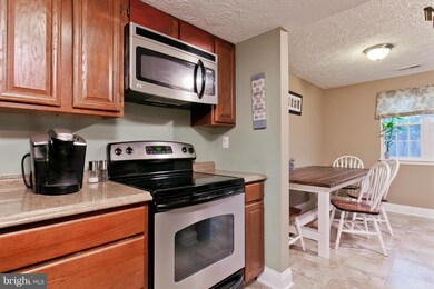 7188 Glenmeadow Ct, Frederick, MD 21703 - photo 7