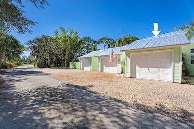 1812 SE Hideaway Cir, Port Saint Lucie, FL 34952 - photo 4