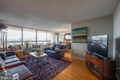 Skyline Plaza unit 809S, Baileys Crossroads, VA 22041 - photo 3