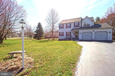 420 Logan Dr, Hatfield, PA 19440 - photo 4