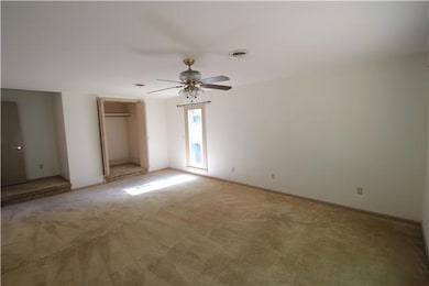 180 Hillwood Cir, Manchester, TN 37355 - photo 7