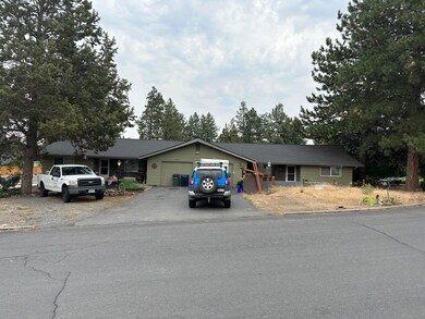 20240 Fairway Dr unit and 20242, Bend, OR 97702 - photo 4
