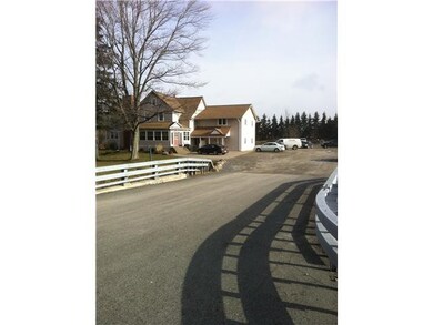 3269 Niagara Falls Blvd, North Tonawanda, NY 14120 - photo 3