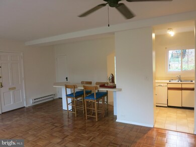 1642 Preston Rd, Alexandria, VA 22302 - photo 5