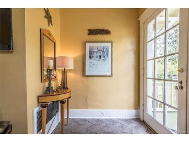 Inviting Foyer!