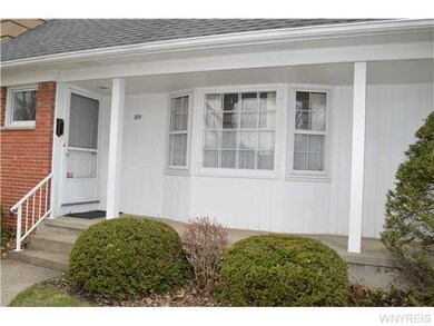 785 Niagara Pkwy, North Tonawanda, NY 14120 - photo 2