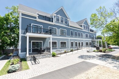 1025 Fellsway unit 1, Medford, MA 02155 - photo 2