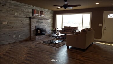 9513 304th St E, Graham, WA 98338 - photo 7