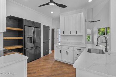 1003 10th St, Port Royal, SC 29935 - photo 7