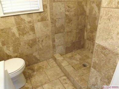 Master Bath full tile shower