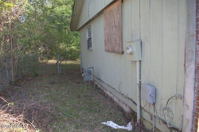 3277 Lancing Lane Left of Home