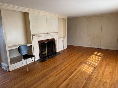 1454 S Branch Pkwy, Springfield, MA 01129 - photo 7