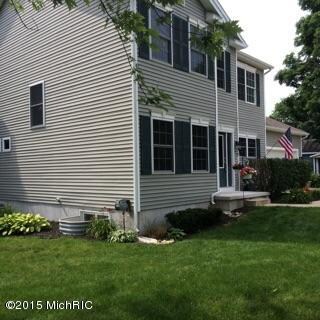 900 Beech St, Lowell, MI 49331 - photo 2