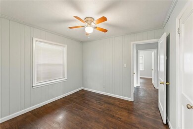 575 Georgia Ave, Forest Park, GA 30297 - photo 4