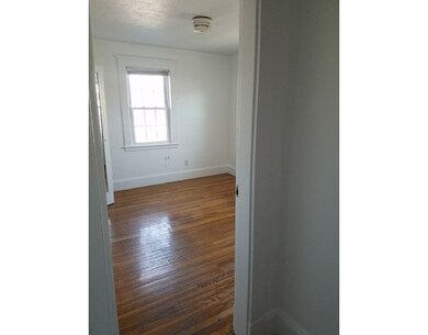 949 Hancock St unit 8, Quincy, MA 02170 - photo 4