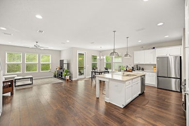 Kitchen/Living