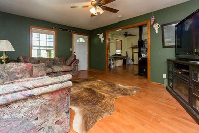 698 Edenway Rd, Dover, TN 37058 - photo 6