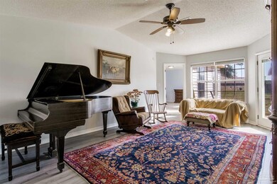 5570 Chipper Ln, Milton, FL 32571 - photo 4