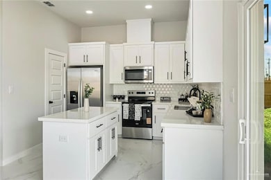 3417 Kerps St, Weslaco, TX 78596 - photo 3