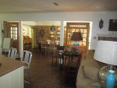 631 631 Tremont, Tyler, TX 75701 - photo 3