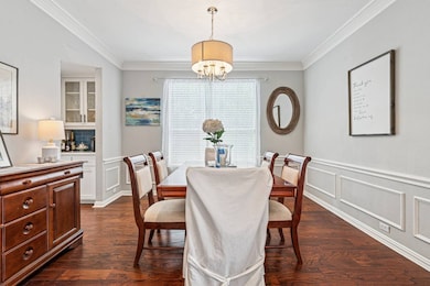 Elegant formal dining room