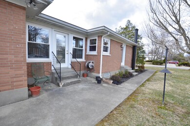 6218 Apex Dr, Louisville, KY 40219 - photo 3