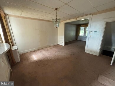 2925 Kirk Ave, Baltimore, MD 21218 - photo 6