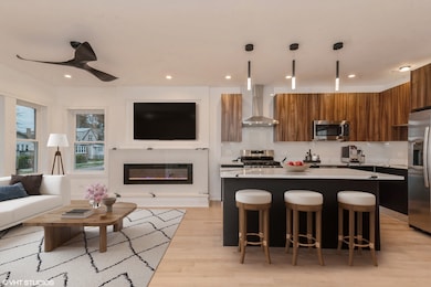 8412 S Carpenter St, Chicago, IL 60620 - photo 2