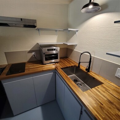 23806 Brushy Woods St unit 3, Hockley, TX 77447 - photo 5