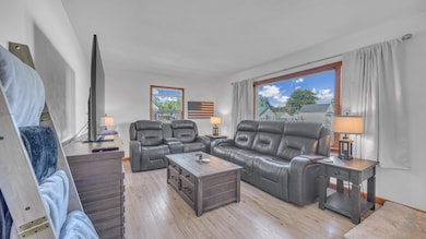 1011 Bechaud Ave, North Fond Du Lac, WI 54937 - photo 2