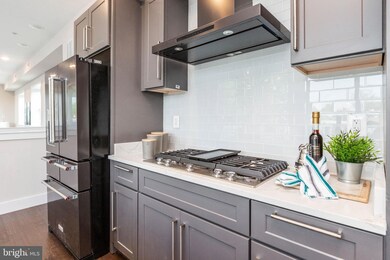 910 9th St NE unit 2, Washington, DC 20002 - photo 6