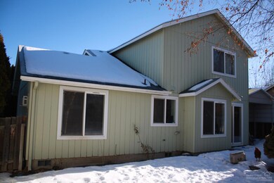 2131 SW 30th Ct, Redmond, OR 97756 - photo 3