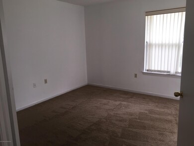 262 Sunshine Ct, Englishtown, NJ 07726 - photo 7