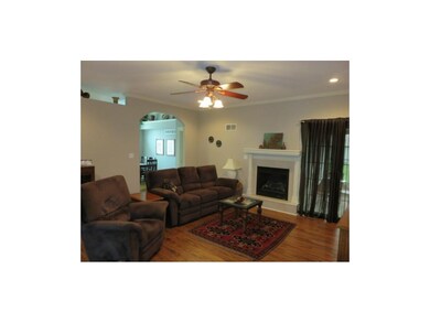 603 Meadowlark Dr, Raymore, MO 64083 - photo 3