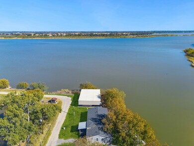 5357 Chief Ct, Granbury, TX 76048 - photo 3