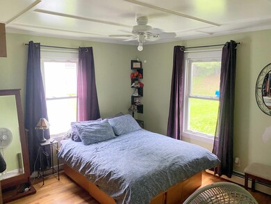 Bedroom 1, 1st floor