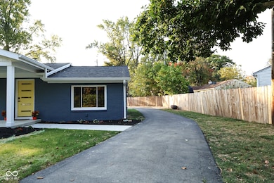 621 E 111th St, Indianapolis, IN 46280 - photo 3