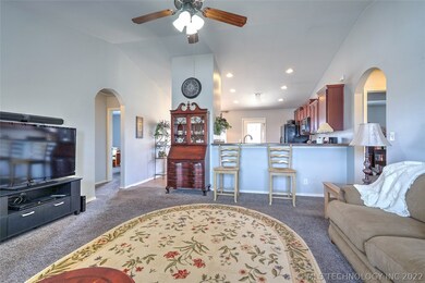 8633 S 264th East Ave, Broken Arrow, OK 74014 - photo 4