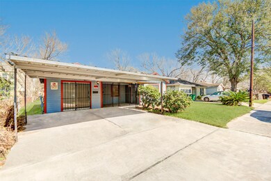 3735 Dreyfus St, Houston, TX 77021 - photo 2